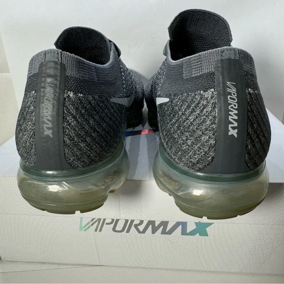 Nike Air Vapormax Flyknit Asphalt Grey Shoes 849558-002 Men’s Size 11.5
